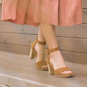 Paul Green Catalina Heel Caramel Suede US 8 UK 8.8